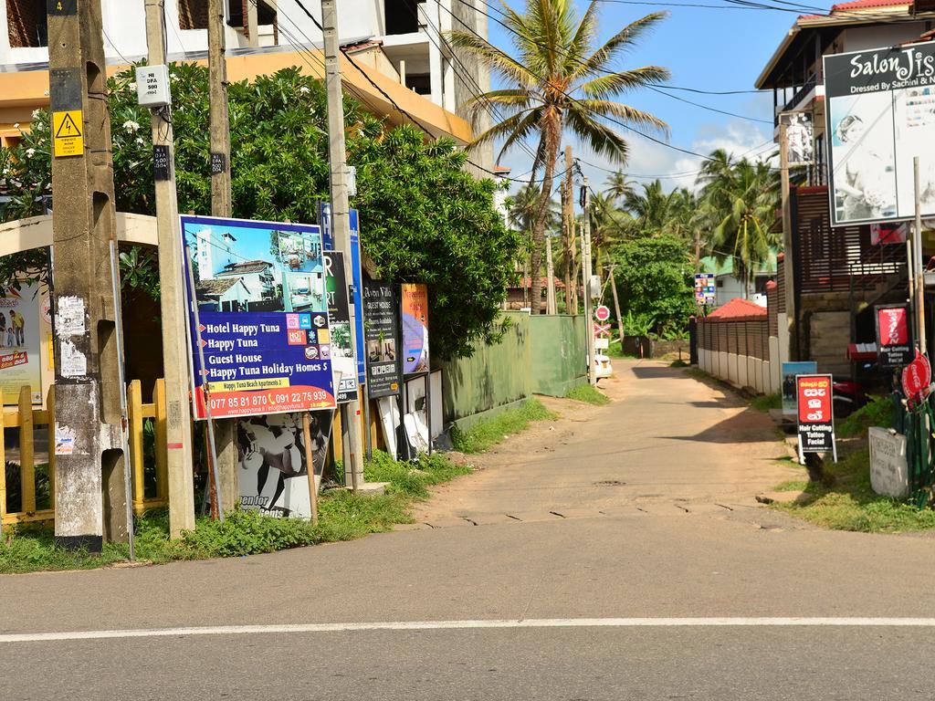 Hotel Happy Tuna Hikkaduwa Ngoại thất bức ảnh