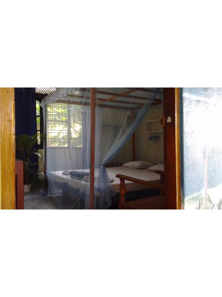 Hotel Happy Tuna Hikkaduwa Ngoại thất bức ảnh