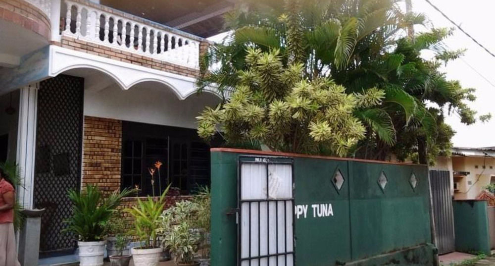 Hotel Happy Tuna Hikkaduwa Ngoại thất bức ảnh
